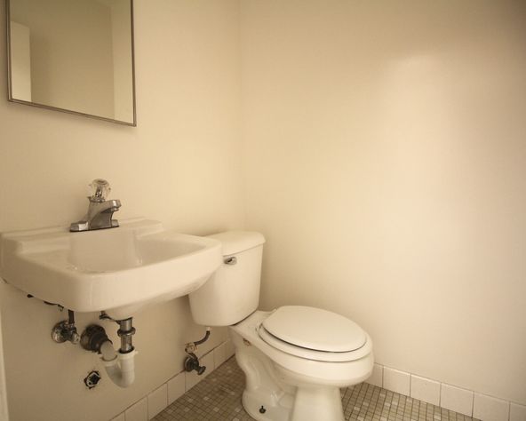 Crenshaw Bloulevard : 17725 Crenshaw Blvd, Torrance, CA 90504